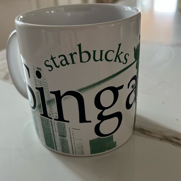 Starbucks mug Singapore - Picture 1 of 4